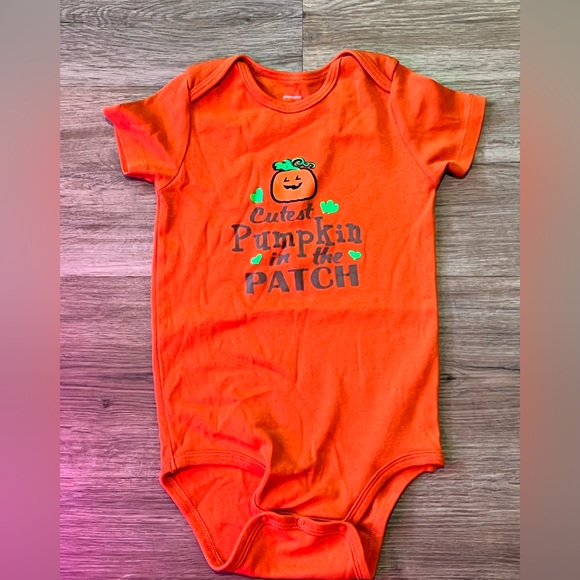 Cutest Pumpkin in the Patch Long Sleeve Onesie, Halloween Onesie, 18-24m - Picture 1 of 3